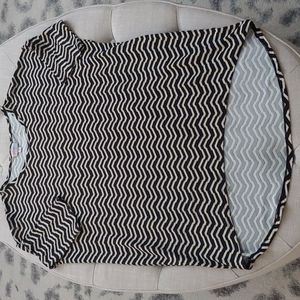 5/$25 Lularoe Irma Shirt Top Tunic Small S Black Yellow